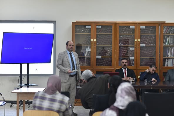 وحدة التعليم المستمر و شعبة الإعلام والاتصال الحكومي و بالتنسيق مع جهاز الامن الوطني يقيمون ورشة عمل عن التطرف2
