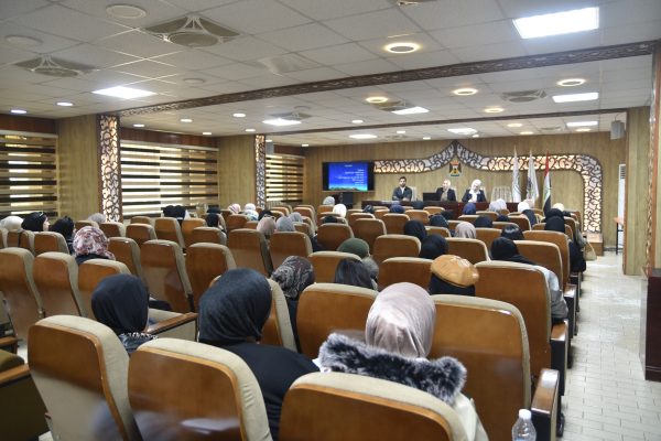 اللياقة البدنية والغذاء الصحي دورة تنظمها وحدة النشاطات الطلابية2