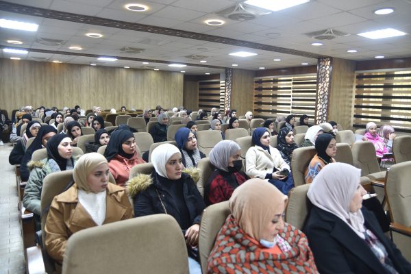 اللياقة البدنية والغذاء الصحي دورة تنظمها وحدة النشاطات الطلابية3