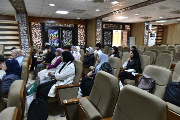 شؤون المرأة تقدم ورشة عمل حول علامات الادمان2
