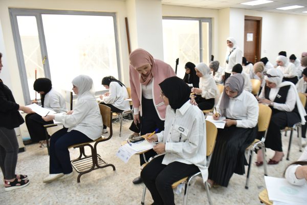 جولة تفقدية لمتابعة سير الامتحانات النهائية5